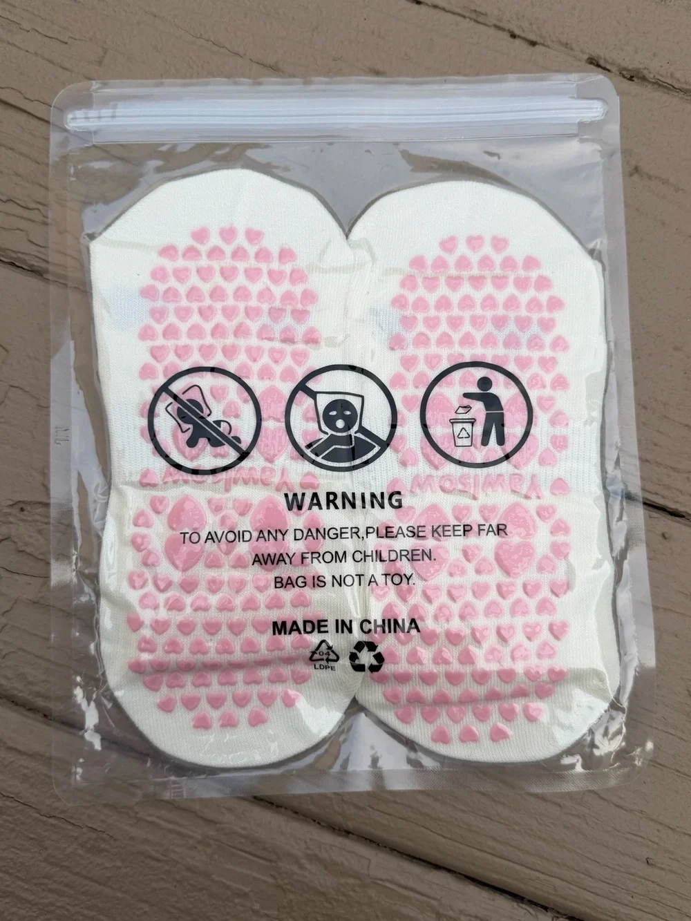 NWT Grip Socks with Pastel Hearts for Barre/Pilates